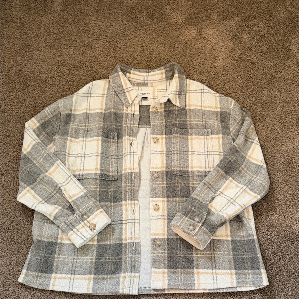 American Eagle Outfitters Gray and Cream Plaid Shirt
